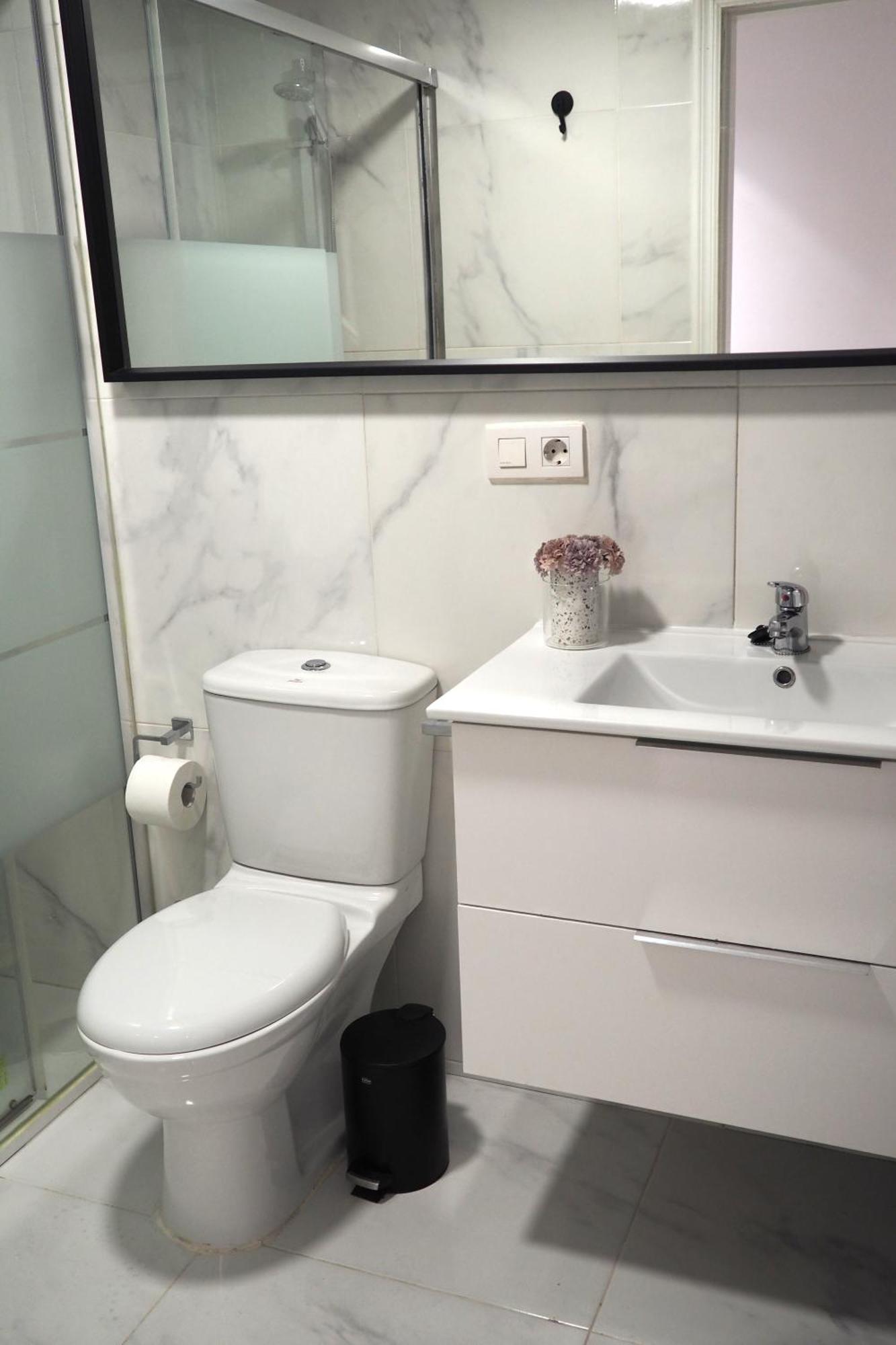 Moderno Apartamento Con Garaje Privado En El Centro De Vigo Zewnętrze zdjęcie