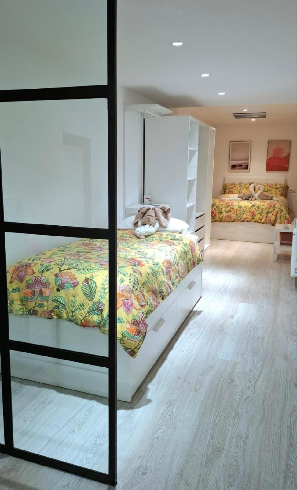 Moderno Apartamento Con Garaje Privado En El Centro De Vigo Zewnętrze zdjęcie