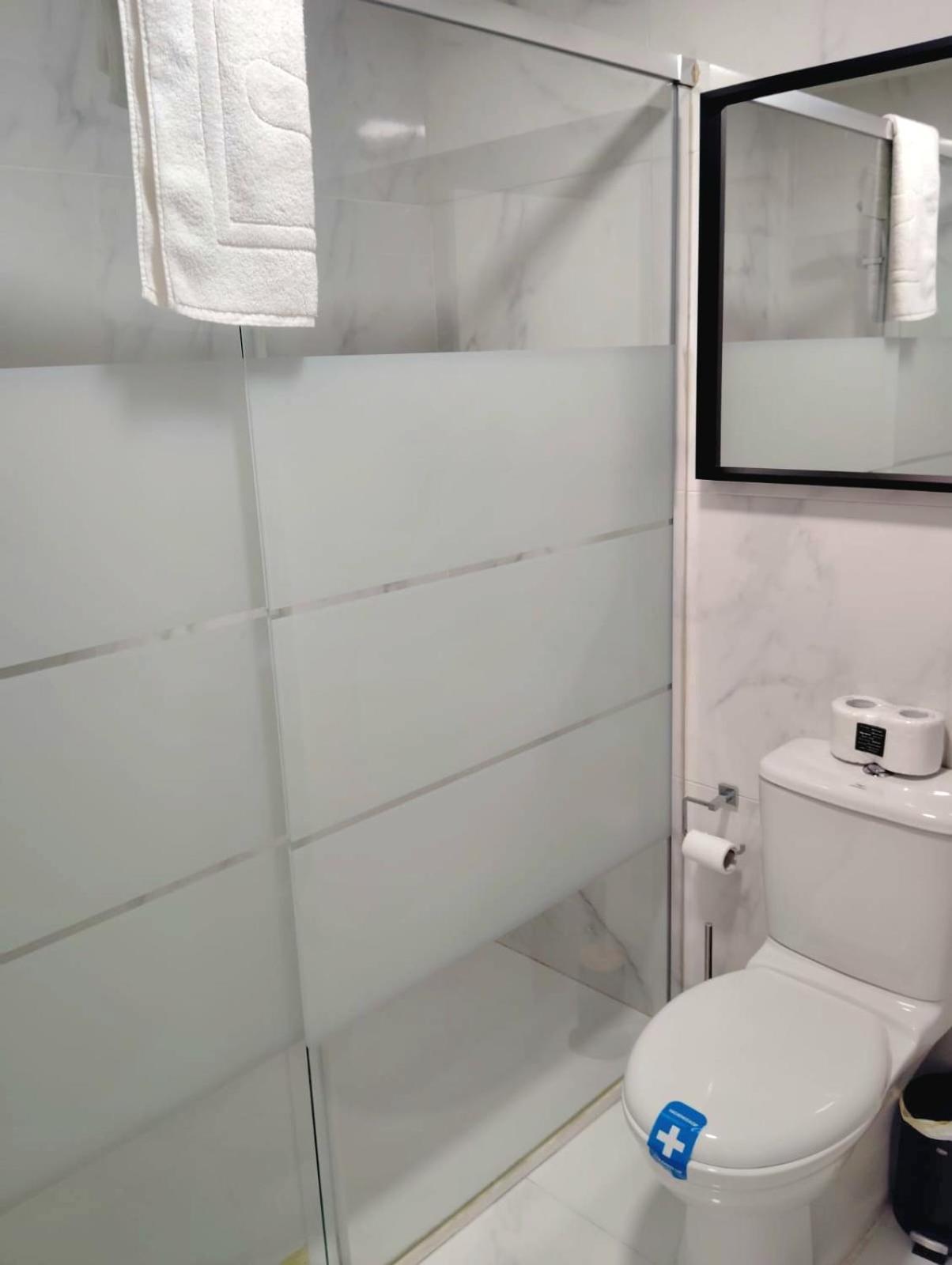 Moderno Apartamento Con Garaje Privado En El Centro De Vigo Zewnętrze zdjęcie