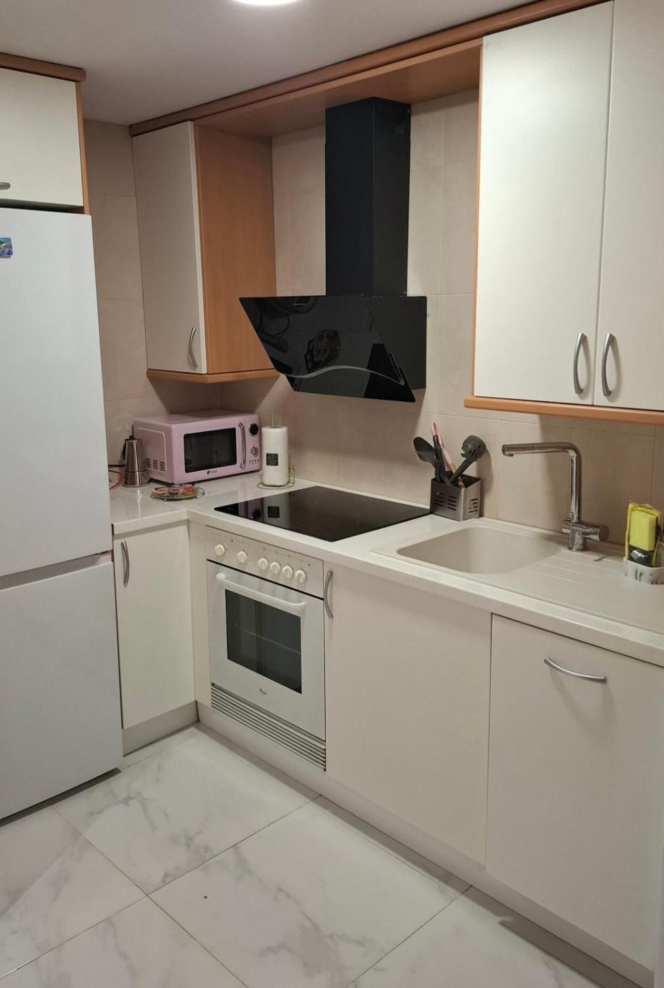 Moderno Apartamento Con Garaje Privado En El Centro De Vigo Pokój zdjęcie